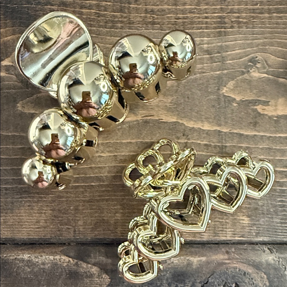 Vacation Ready Gold Accents Heart Hair Clip Set; NWOT